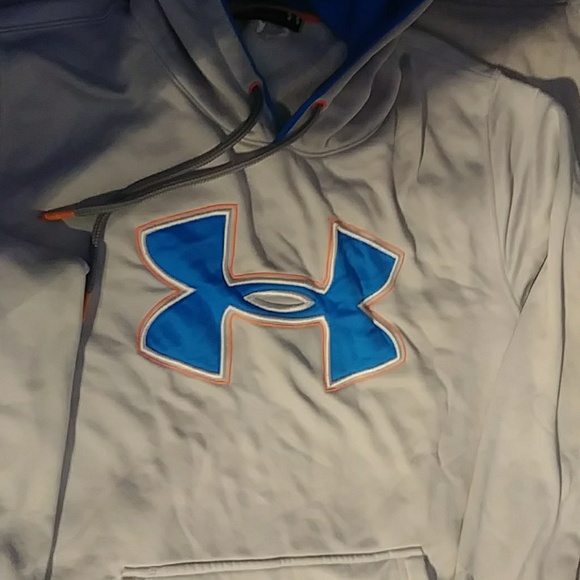 Hoodie - Picture 2 of 3